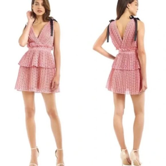 Self Portrait Bow-detailed Tiered Guipure Lace Mini Dress In Pink - Picture 4 of 8